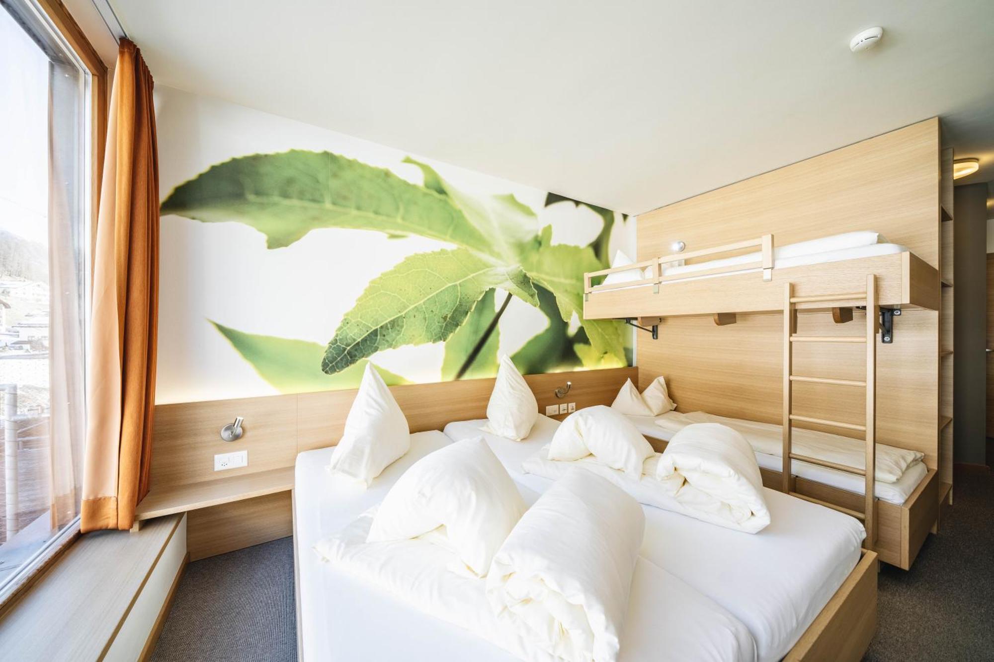 Smart-Hotel Samnaun Exterior photo
